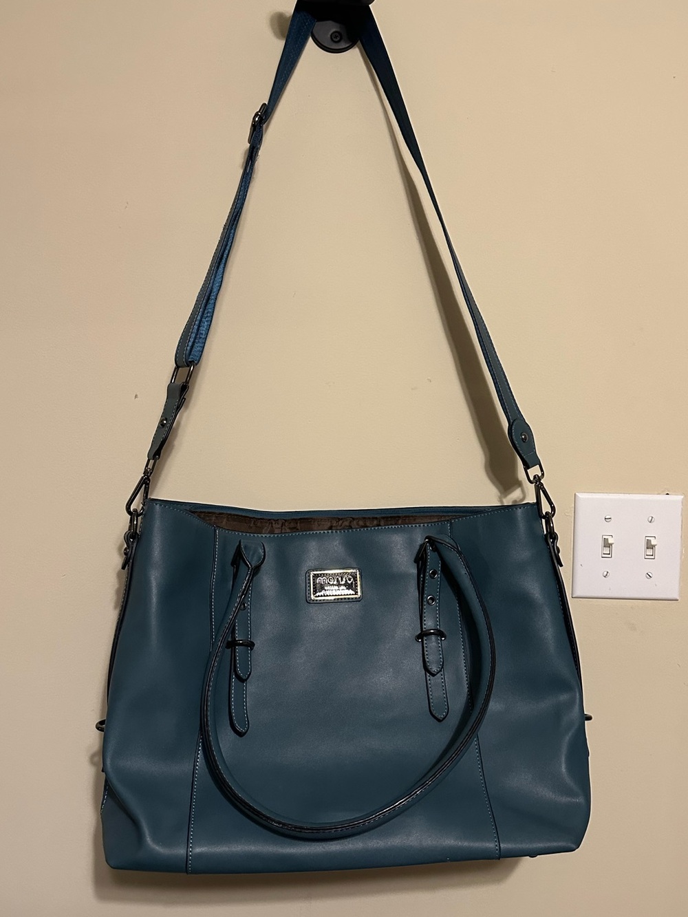 MOSISO Laptop Bag for Women
